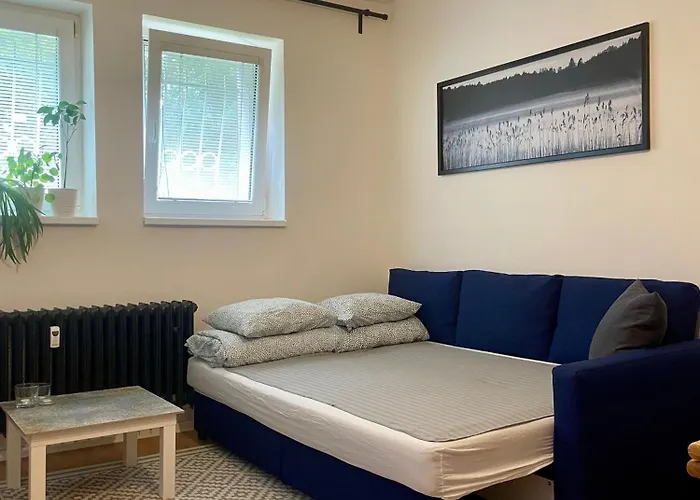 Cozy Self Check-in In Vibrant Ruzinov Area, Komarnicka 42, Apartmán Bratislava