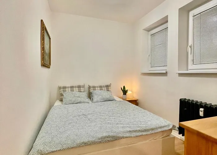 Appartement Cozy Self Check-in In Vibrant Ruzinov Area, Komarnicka 42,